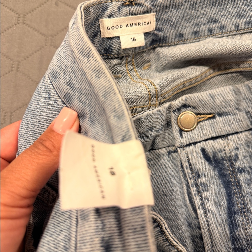 Good American Cargo Pants: Tall Girl Friendly! - Picture 6 of 6